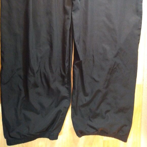 Vintage Nike Oregon Ducks Wind Pants Joggers Trainers - Picture 10 of 10